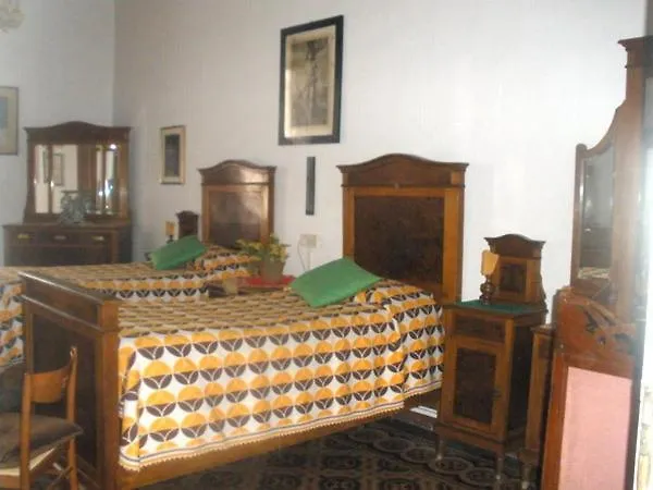 Rinascente فندق بيزا